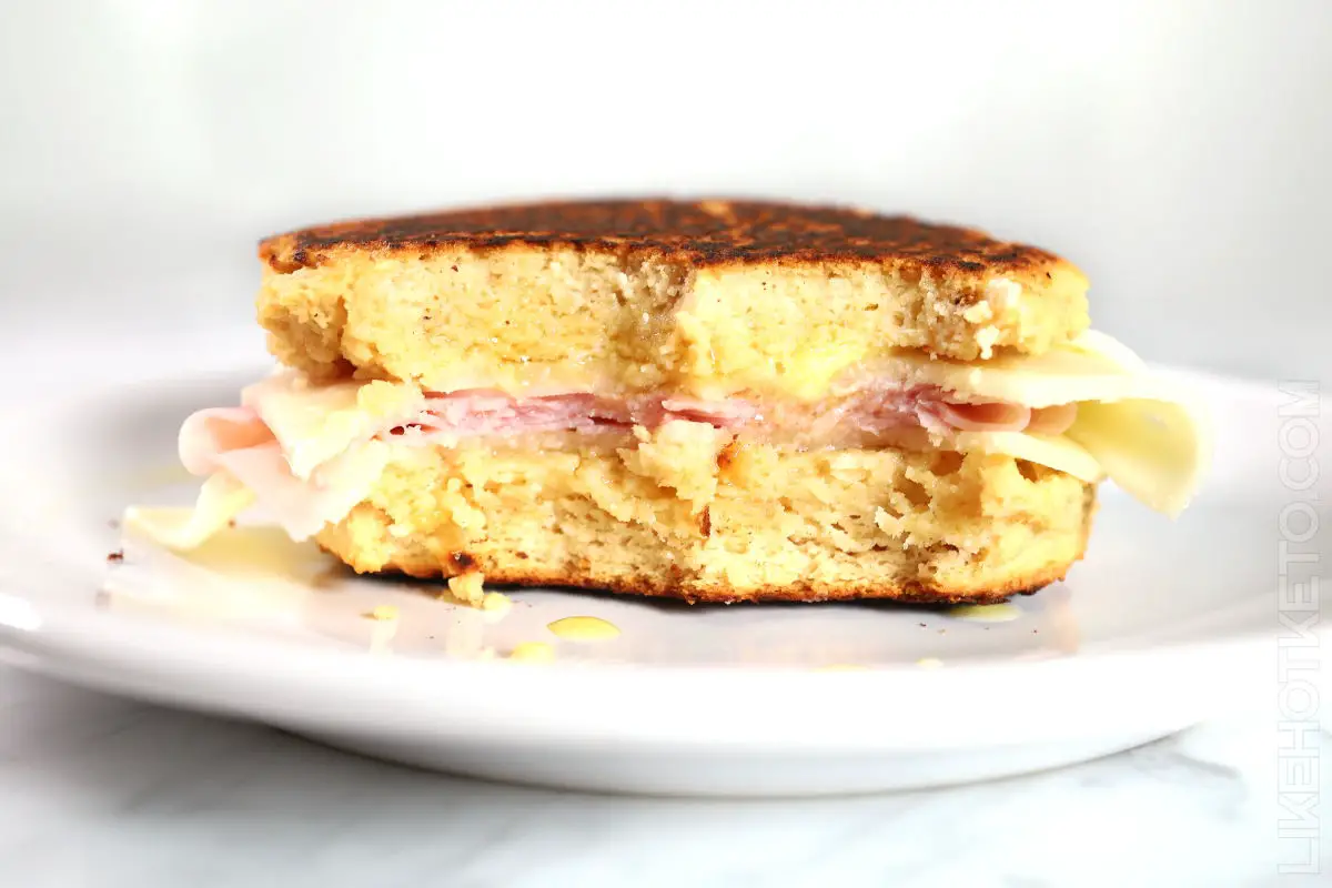 A grilled cheese keto protein bread with ham.