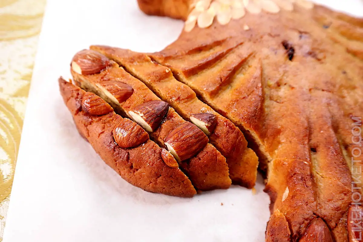 Low-carb sweet Easter colomba Italian bread with almond flour.